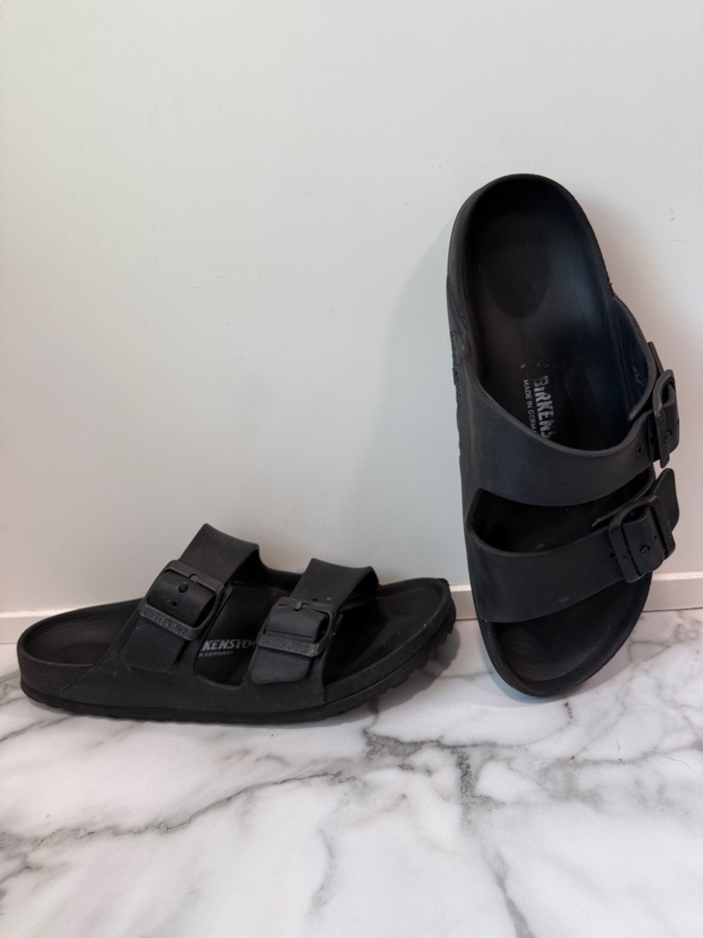 Birkenstock Arizona women’s size 38 EVA sandal in black - Picture 3 of 8